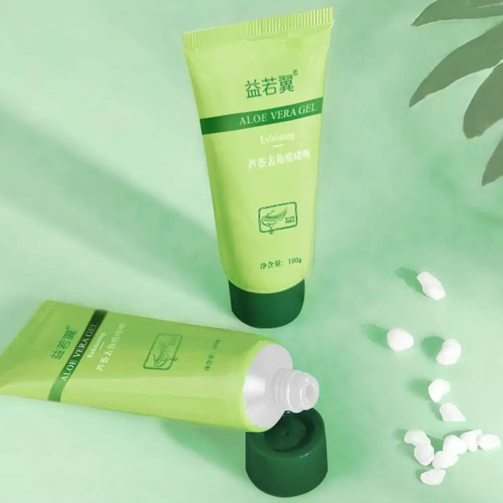 Gel Exfoliant Visage à l'Aloe Vera - Nettoyage en Profondeur et Hydratation